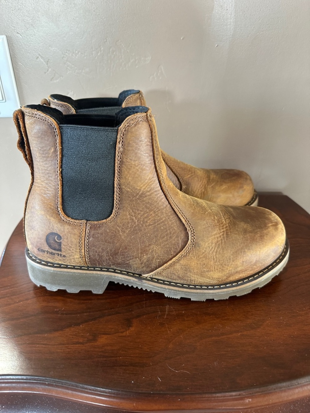 Carhartt women’s Tan Brown Slip-On Chukka Work Boots